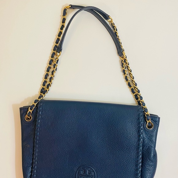 SOLD Tory Burch NWOT navy blue pebbled leather Marion shoulder bag - Picture 9 of 17
